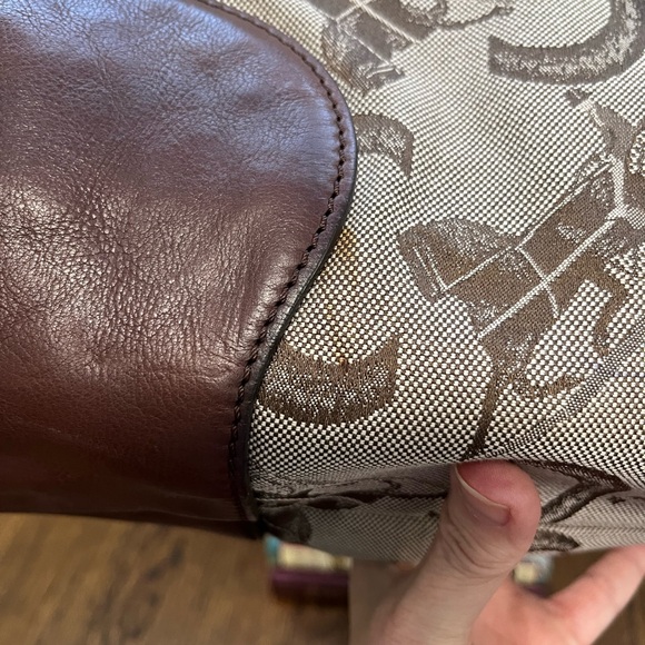 Celine Triomphe Vintage Canvas and Leather Bag - Picture 9 of 14